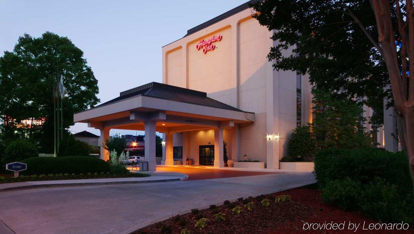 Hampton Inn Atlanta-Buckhead Exterior photo